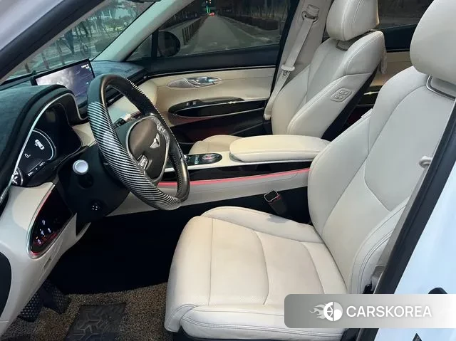 Genesis GV70 2021 Белый из Кореи, фото 3