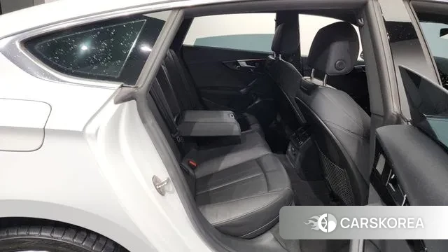 Audi A5 (F5) 2021 Белый из Кореи, фото 3