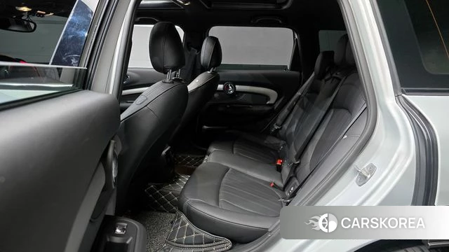 Mini Cooper S Clubman 2022 Серебристо-серый из Кореи, фото 3