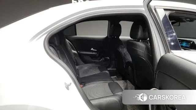 Mercedes-Benz A-Class W177 2020 Белый из Кореи, фото 3