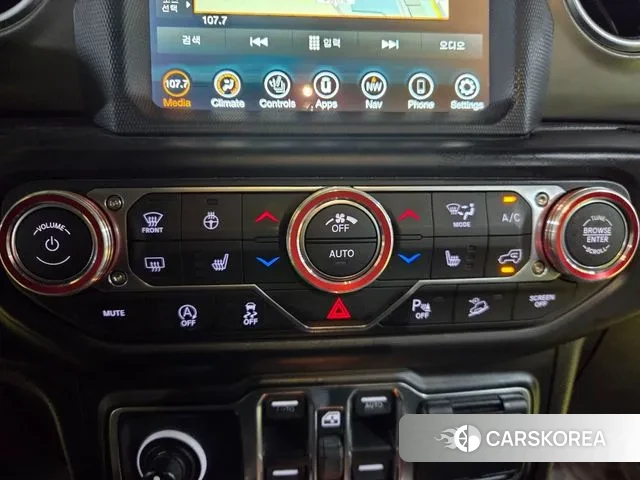 Jeep Wrangler (JL) 2019 Светло-зеленый из Кореи, фото 3