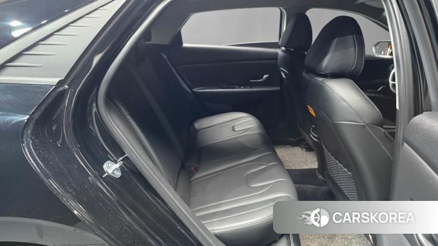 Hyundai Avante (CN7) 2023 Черный из Кореи, фото 3