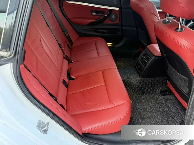 BMW 3 series GT 2021 Белый из Китая, фото 3
