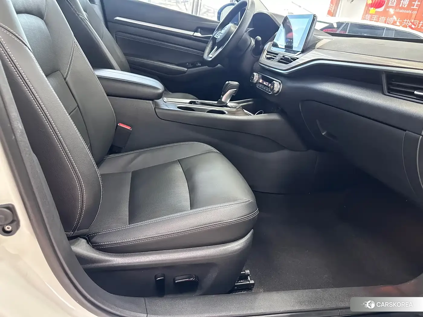 Nissan Altima 2022 Белый из Китая, фото 3