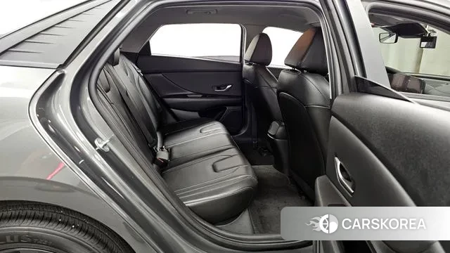 Hyundai Avante (CN7) 2022 Серый из Кореи, фото 3