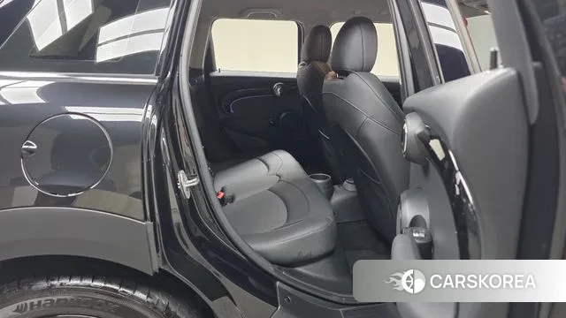 Mini Cooper 2023 Черный из Кореи, фото 3