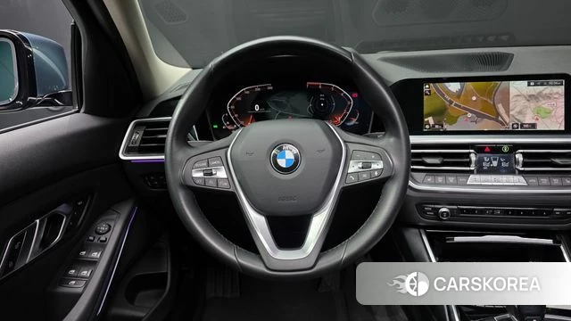 BMW 3 Series (G20) 2021 Небесно-голубой из Кореи, фото 3