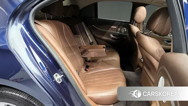 Mercedes-Benz E-Class W213 2020 Синий из Кореи, фото 3
