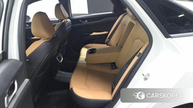 Kia K5 Hybrid 3rd Generation 2022 Белый из Кореи, фото 3