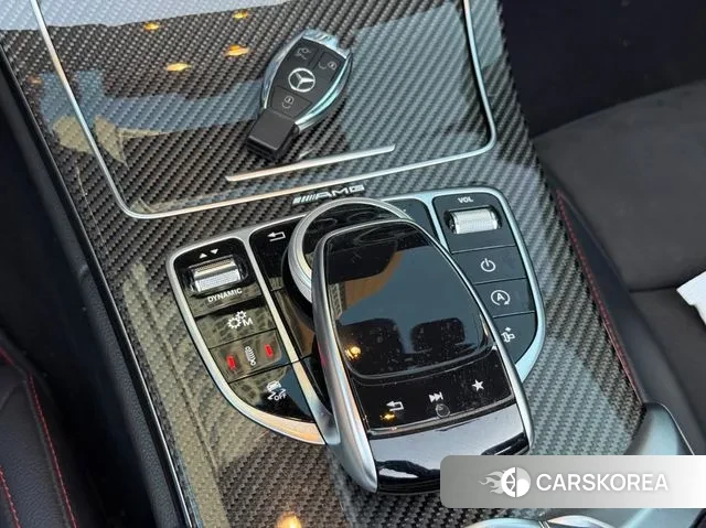 Mercedes-Benz C-Class W205 2018 Белый из Кореи, фото 3