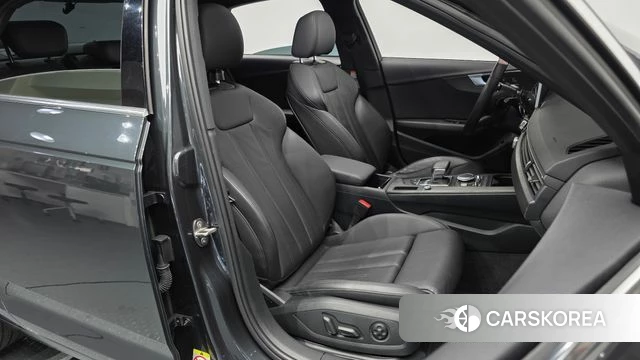 Audi A4 (B9) 2019 Серый из Кореи, фото 3