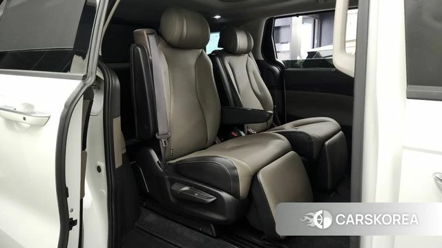 Kia The New Carnival 4th Generation 2025 Белый из Кореи, фото 3