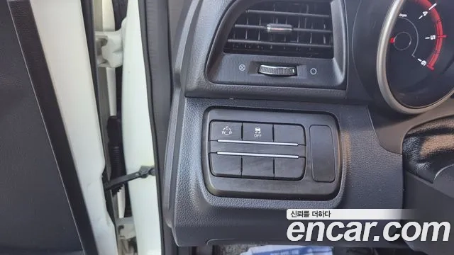 Ssangyong Tivoli Air 2018 Белый из Кореи, фото 3