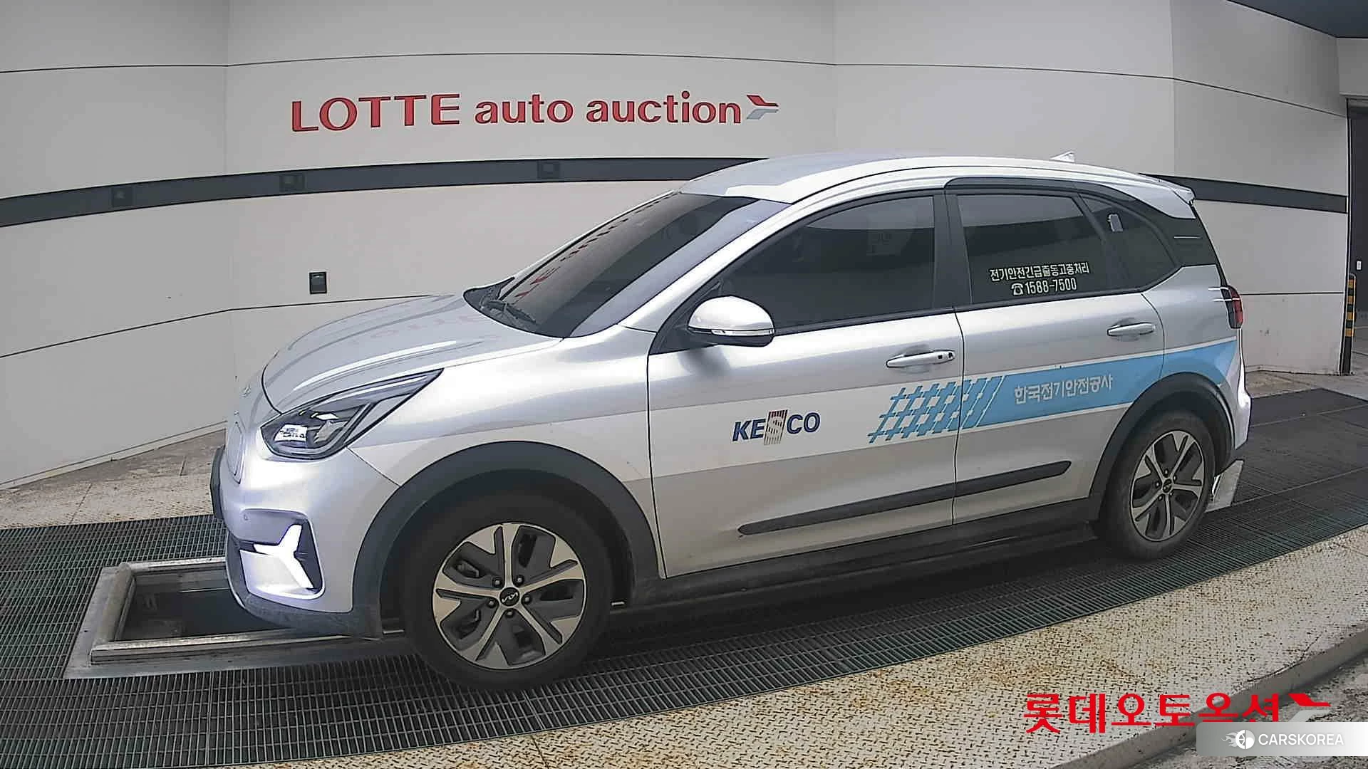 Kia Niro Plus 2023 Sparkling Silver из Кореи, фото 3