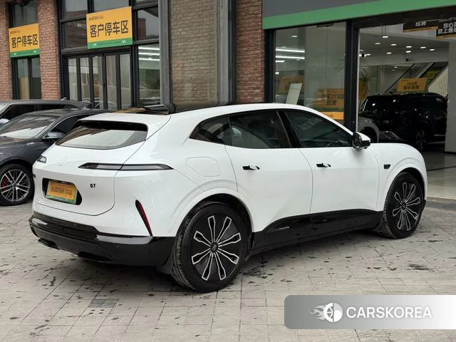 Avita 07 2025 Белый из Китая, фото 3