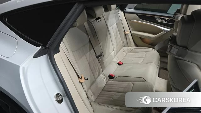 Audi A7 (4K) 2020 Белый из Кореи, фото 3