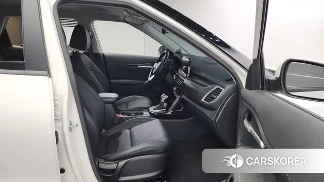 Kia Seltos 2021 Белый из Кореи, фото 3