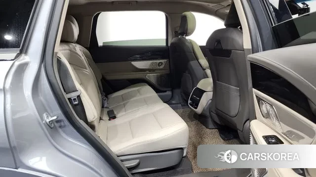 Lincoln Nautilus 2nd Generation 2024 Серебристо-серый из Кореи, фото 3