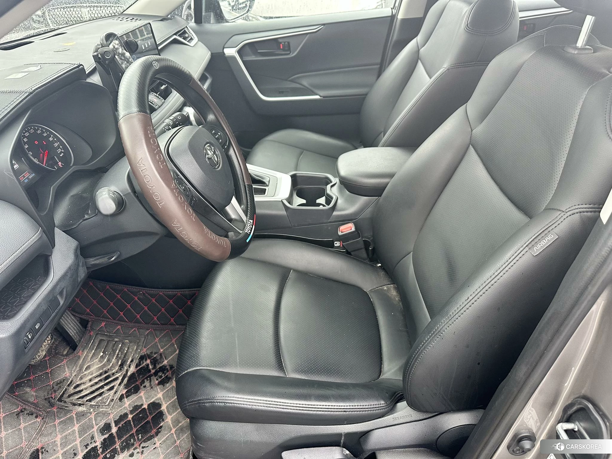 Toyota RAV4 Rongfang 2023 Серебристо-серый из Китая, фото 3