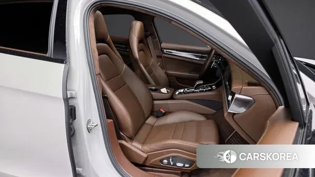 Porsche Panamera (971) 2021 Серебряный из Кореи, фото 3