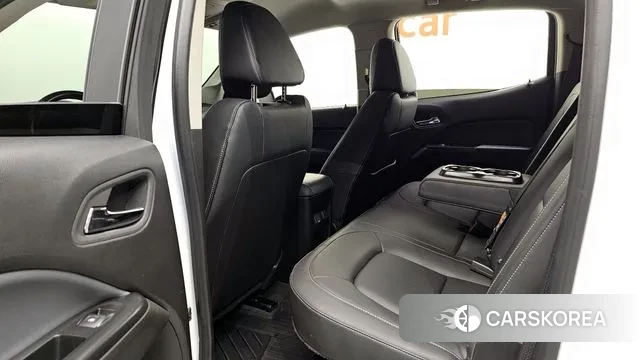 Chevrolet (GM Daewoo) Real New Colorado 2022 Белый из Кореи, фото 3