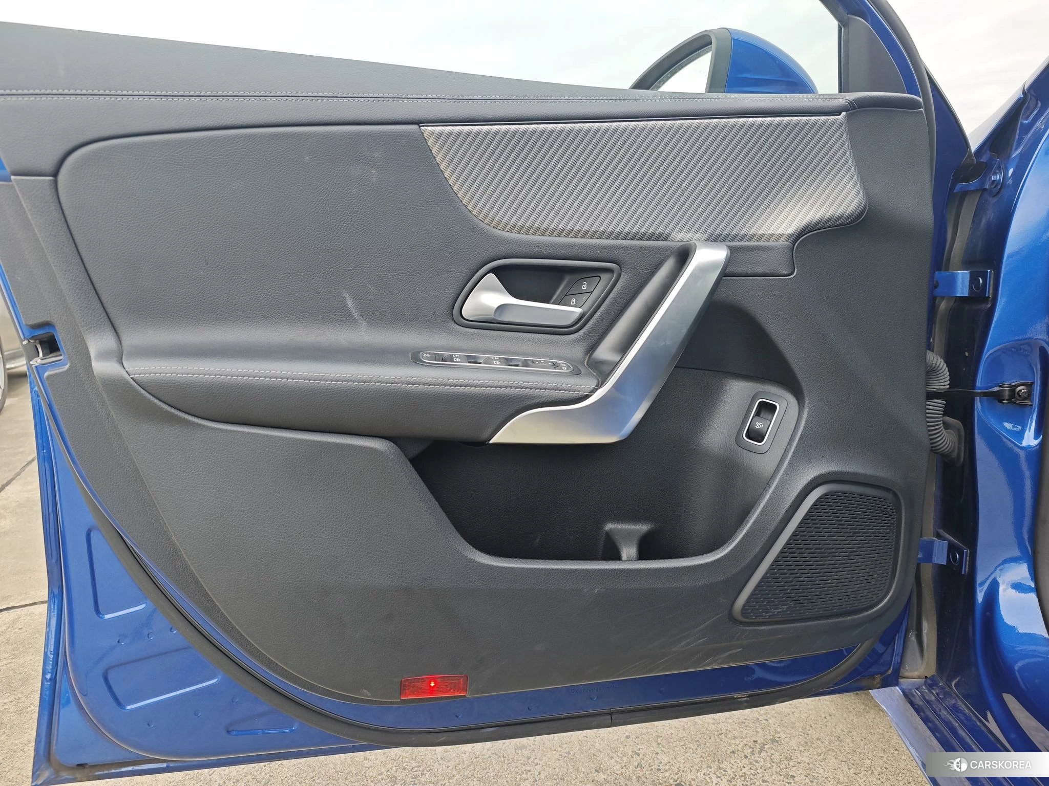 Mercedes-Benz Class A 2022 Синий из Китая, фото 3