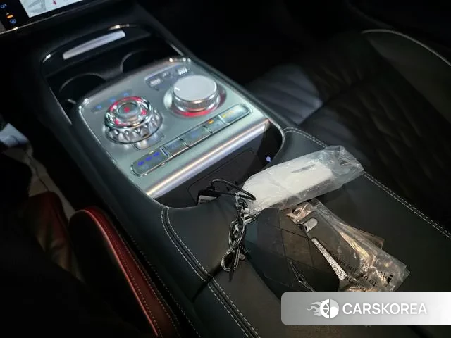 Genesis G90 (RS4) 2022 Черный из Кореи, фото 3