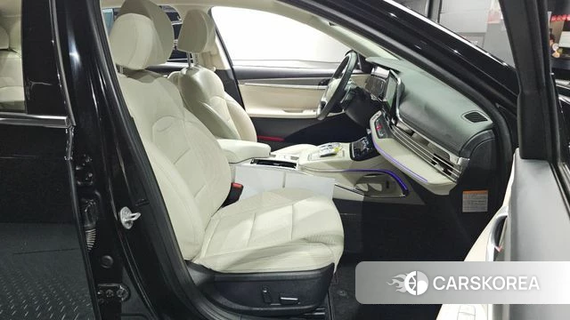 Hyundai The New Grandeur IG Hybrid 2022 Черный из Кореи, фото 3