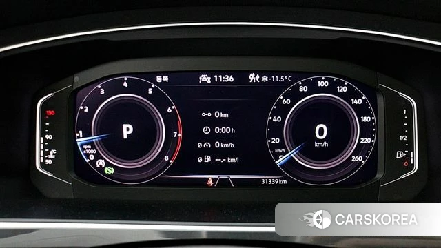 Volkswagen Tiguan second Generation 2022 Белый из Кореи, фото 3