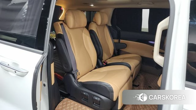 Kia Carnival 4th generation 2023 Белый из Кореи, фото 3