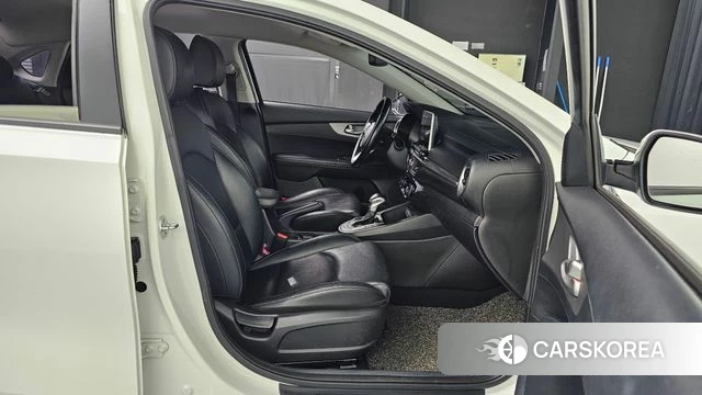 Kia Come New K3 2020 Белый из Кореи, фото 3