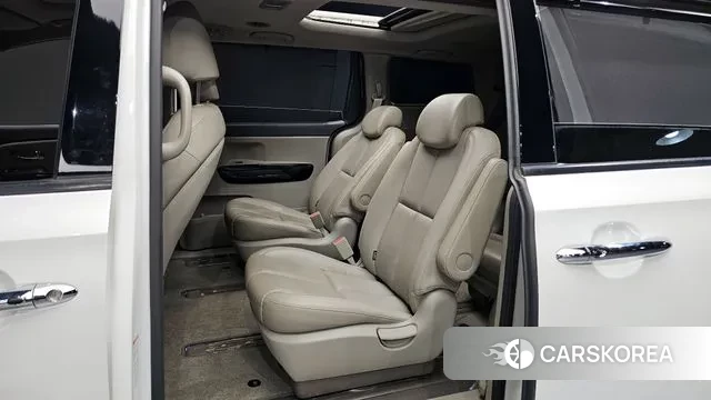 Kia The New Carnival 2018 Белый из Кореи, фото 3