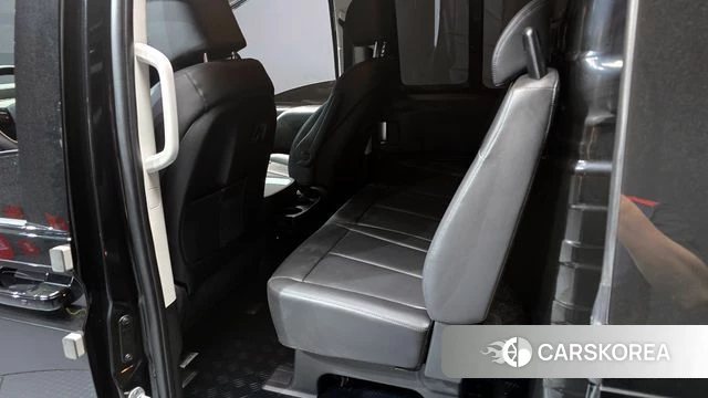 Hyundai Staria 2025 Черный из Кореи, фото 3