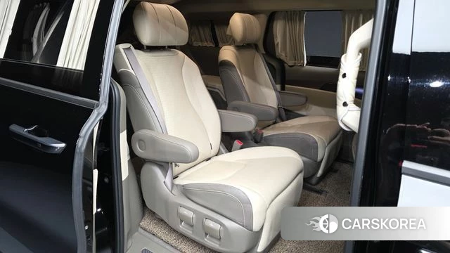 Kia Carnival 4th generation 2023 Черный из Кореи, фото 3
