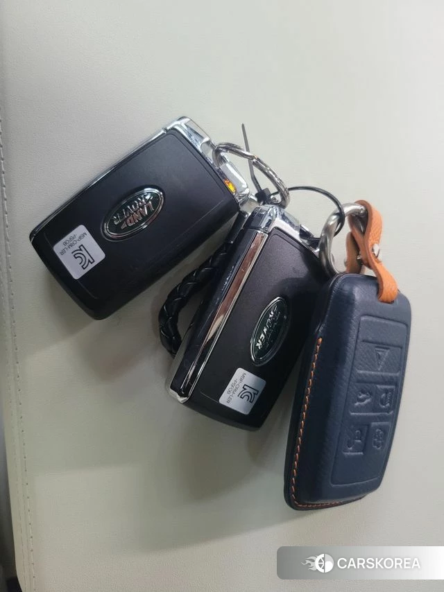 Land Rover Range Rover 5th Generation 2025 Черный из Кореи, фото 3