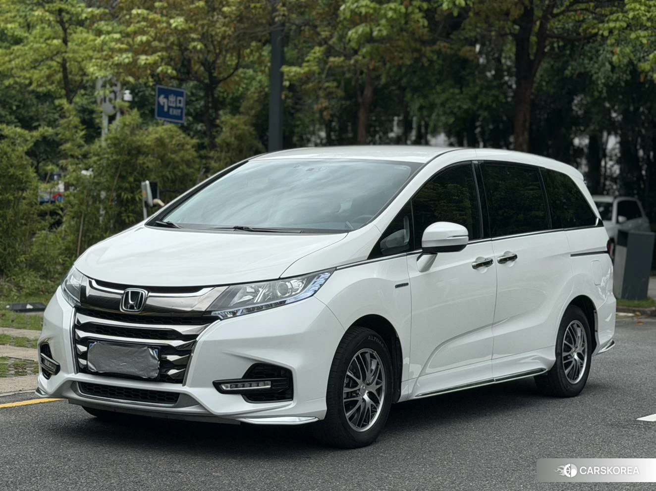 Honda Odyssey 2019 Белый из Китая, фото 3