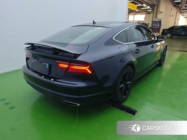 Audi A7 2018 Синий из Китая, фото 3
