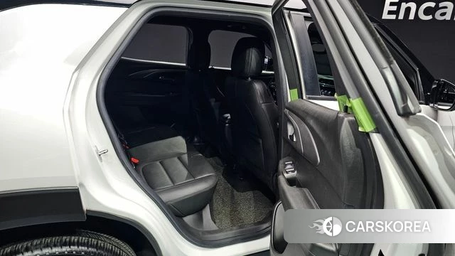 Chevrolet (GM Daewoo) Trailblazer 2021 Белый из Кореи, фото 3