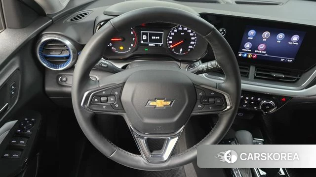 Chevrolet (GM Daewoo) Trax Crossover 2024 Черный из Кореи, фото 3