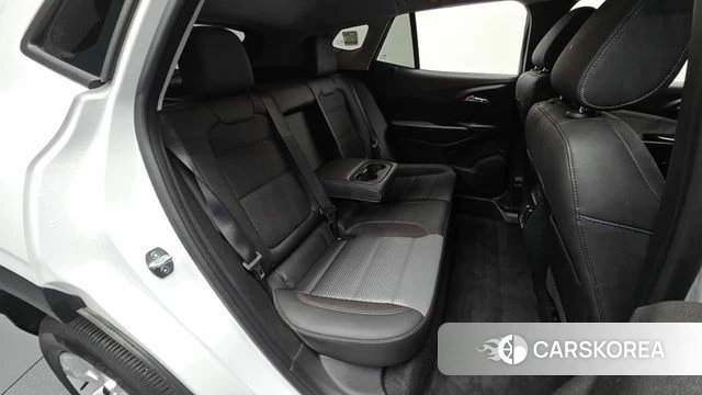 Chevrolet (GM Daewoo) Trax Crossover 2023 Белый из Кореи, фото 3