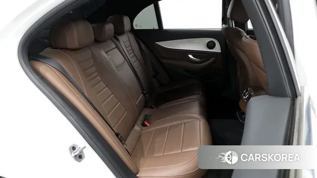 Mercedes-Benz E-Class W213 2020 Белый из Кореи, фото 3