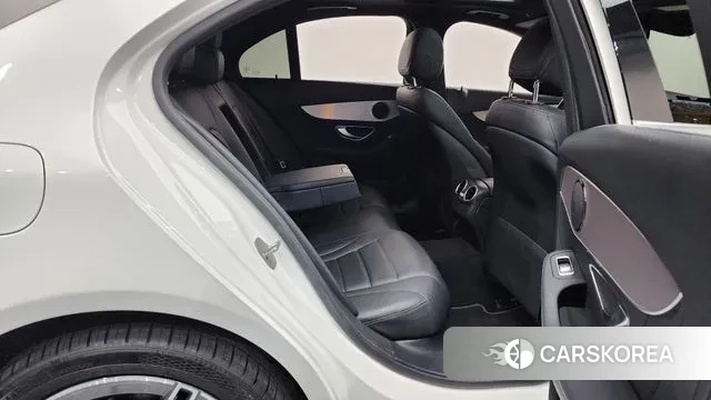 Mercedes-Benz C-Class W205 2020 Белый из Кореи, фото 3