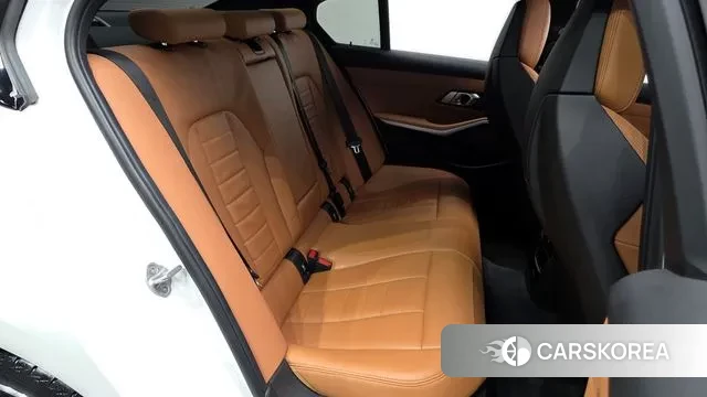 BMW 3 Series (G20) 2024 Белый из Кореи, фото 3