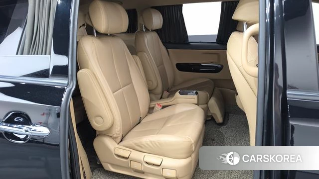 Kia The New Carnival 2018 Черный из Кореи, фото 3
