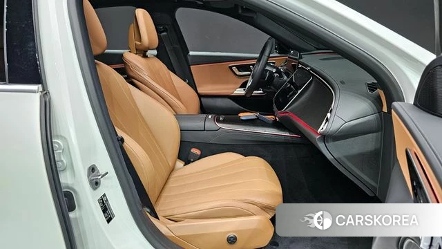 Mercedes-Benz E-Class W214 2025 Белый из Кореи, фото 3