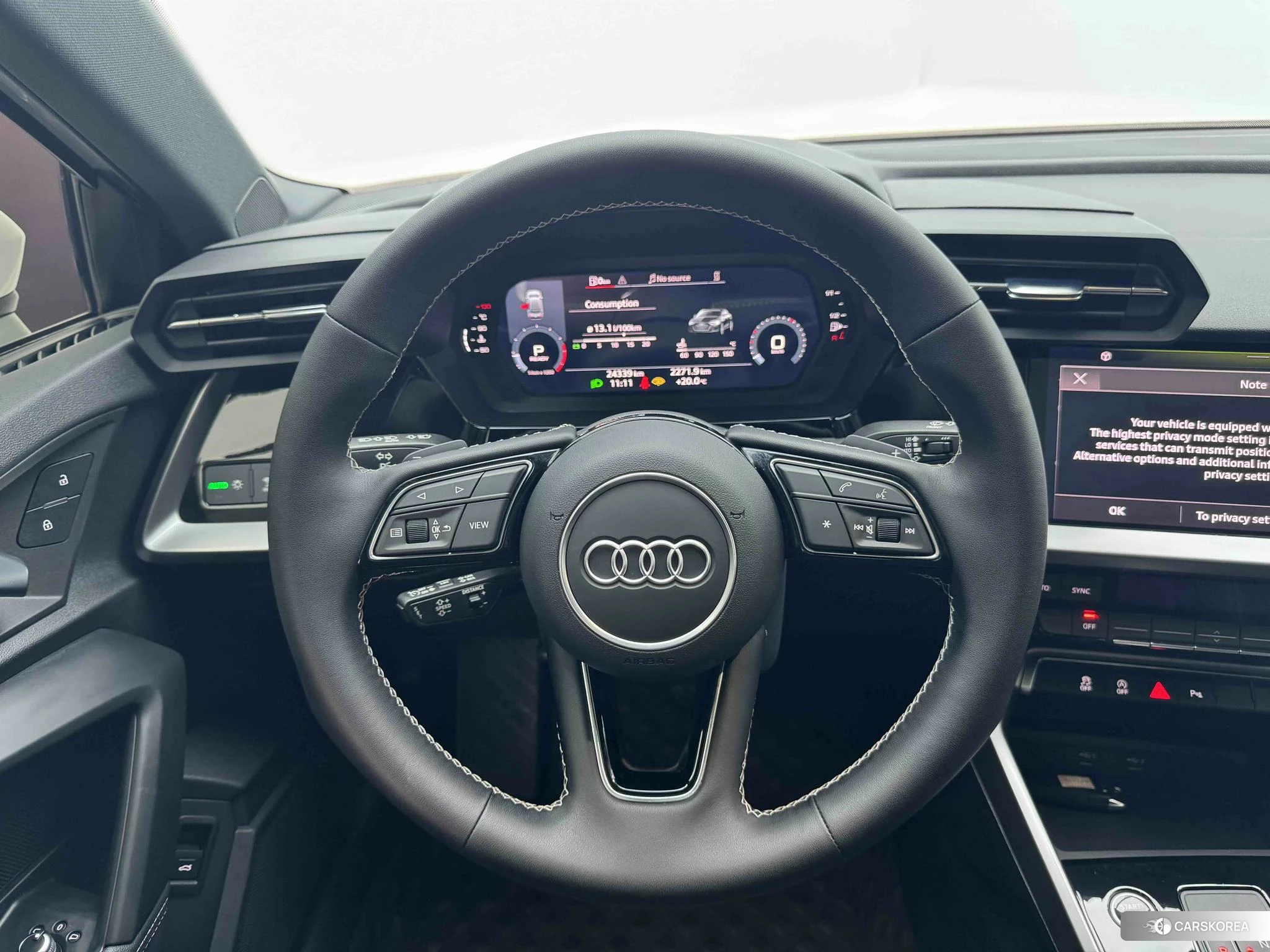 Audi A3 2023 Белый из Китая, фото 3