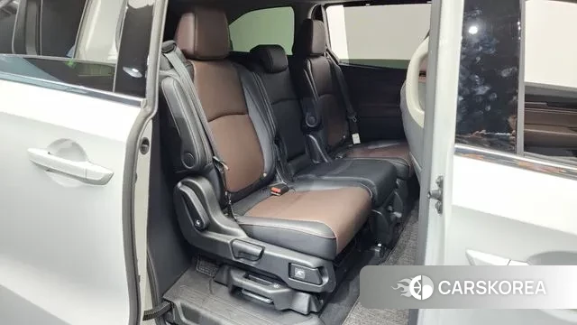 Honda Odyssey 2025 Белый из Кореи, фото 3