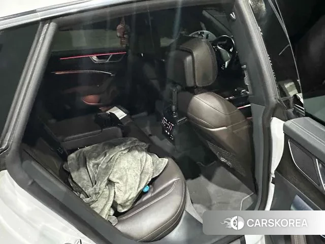 Audi A7 (4K) 2020 Белый из Кореи, фото 3