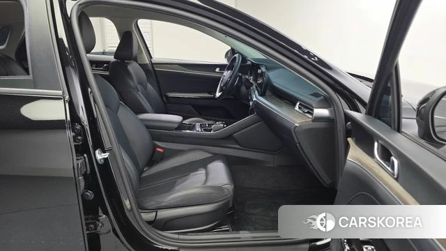 Kia K5 3rd generation 2021 Черный из Кореи, фото 3