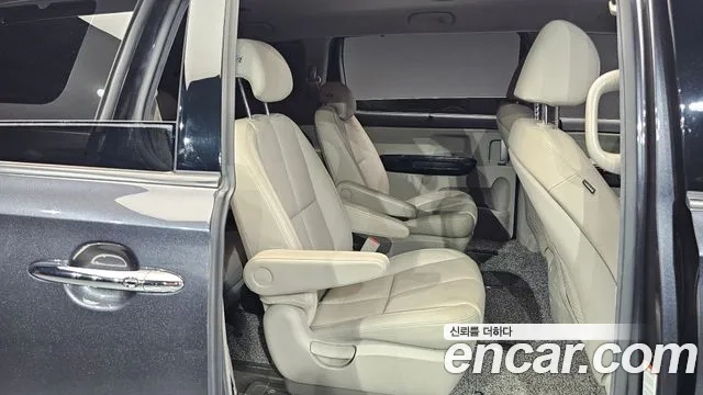 Kia The New Carnival 2019 Серый из Кореи, фото 3